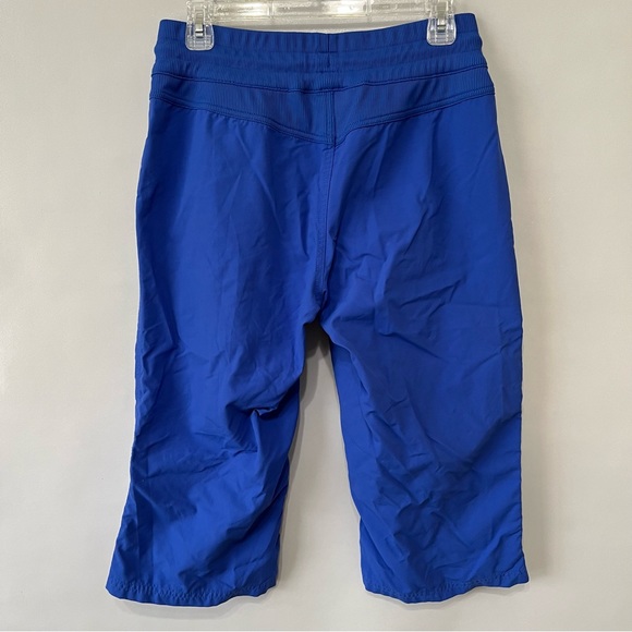 The North Face Bermuda Shorts - Picture 4 of 10